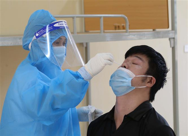 Tối 11/6, thêm 63 ca mắc mới COVID-19, Thành phố Hồ Chí Minh có 20 ca ảnh 1