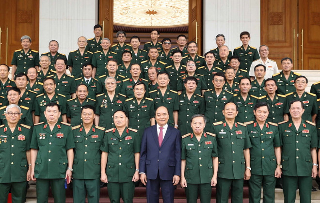 Thủ tướng tiếp Đoàn đại biểu tướng lĩnh, sỹ quan Cục Tác chiến ảnh 1