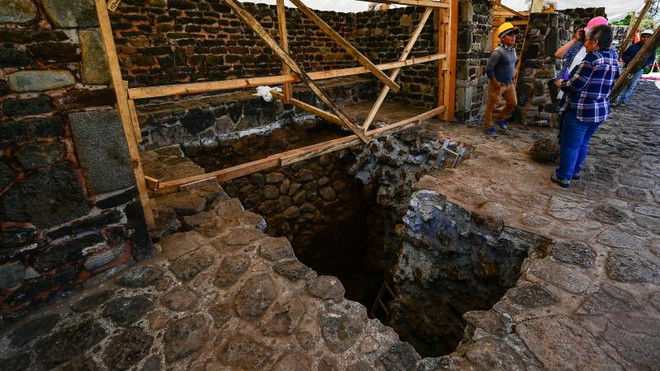 Nơi phát hiện dấu tích của ngôi đền cổ. (Nguồn: AFP) Mexico phát hiện dấu tích của một ngôi đền cổ thờ thần mưa ảnh 1