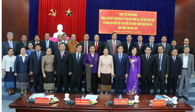 Chủ tịch Quốc hội Lào Pany Yathotou thăm, làm việc tại Bạc Liêu ảnh 1