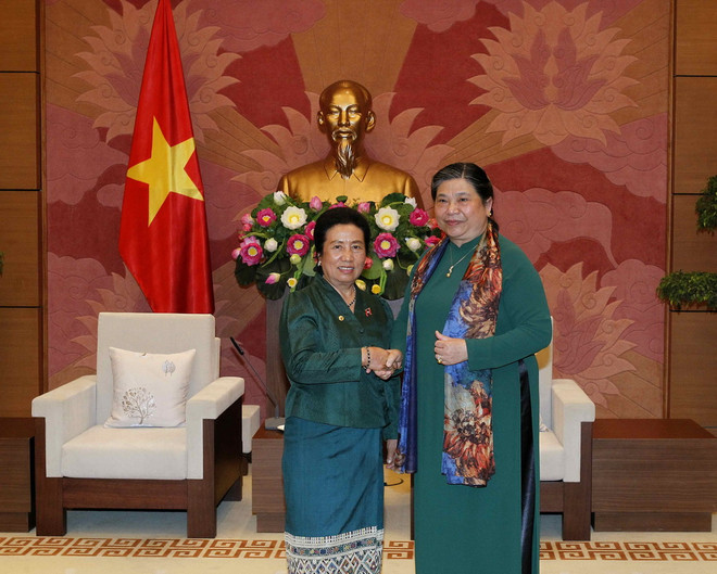 Ủy ban Dân tộc Việt-Lào tăng cường hơn nữa quan hệ hợp tác ảnh 1