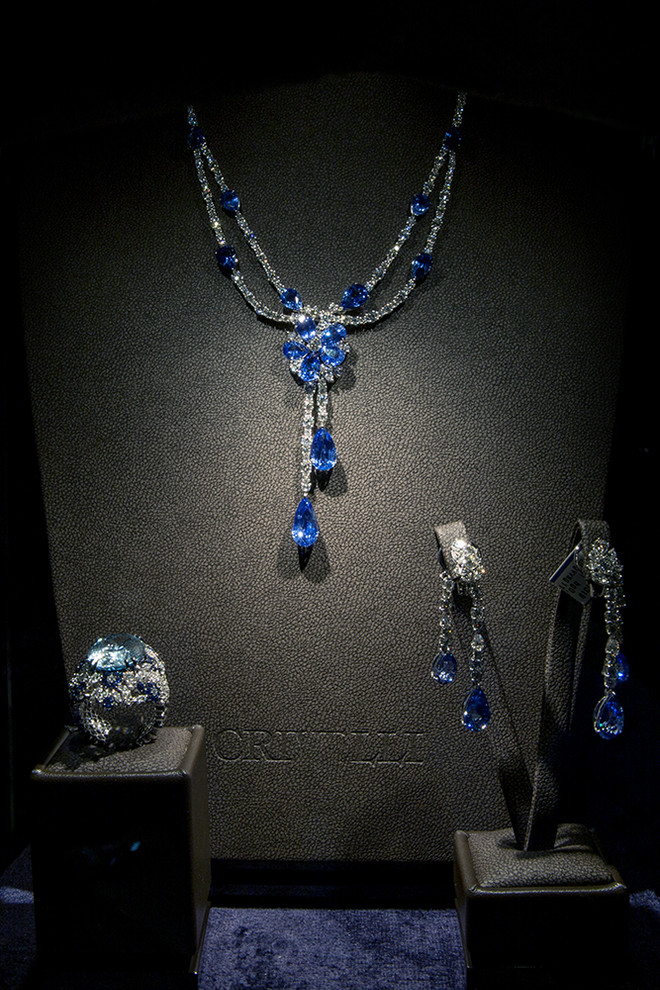 Ngắm kiệt tác kim cương phiên bản giới hạn ở triển lãm của Lý Nhã Kỳ ảnh 4