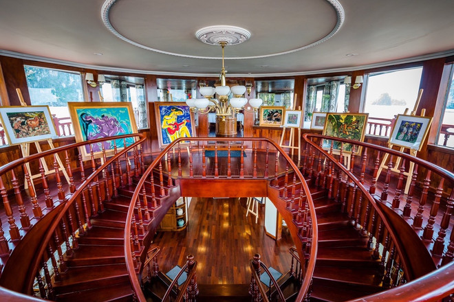 Ẩm thực hoàng gia trên du thuyền và ‘đặc quyền của một bà hoàng’ ảnh 6