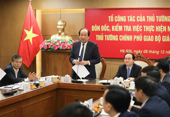 Tổ công tác của Thủ tướng làm việc với lãnh đạo Bộ Giáo dục và Đào tạo ảnh 2