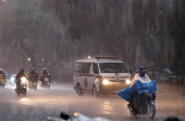 Chiều tối và đêm 12/8, vùng núi Bắc Bộ tiếp tục có mưa to ảnh 1