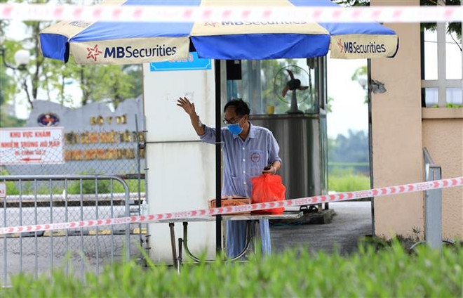 Các địa phương truy vết những người liên quan đến ổ dịch BV Nhiệt đới ảnh 1