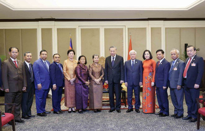 ttxvn_hoi huu nghi Viet Nam Campuchia (2).jpg