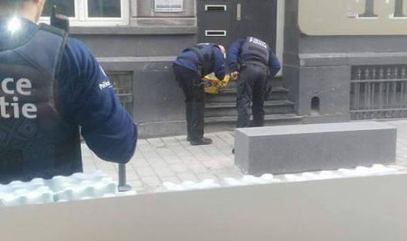 (Nguồn: Twitter) Bỉ: Phát hiện bom trước trụ sở Liên đoàn Thổ Nhĩ Kỳ ở Brussels ảnh 1