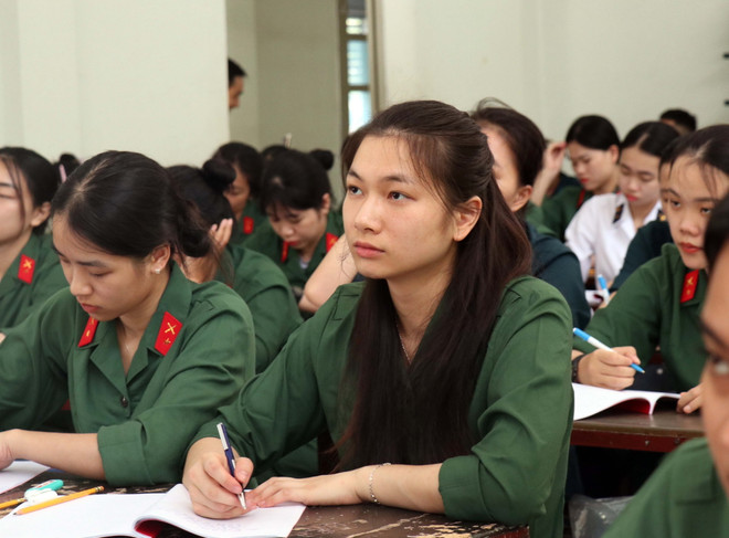 ttxvn_nu tan binh 3.jpg