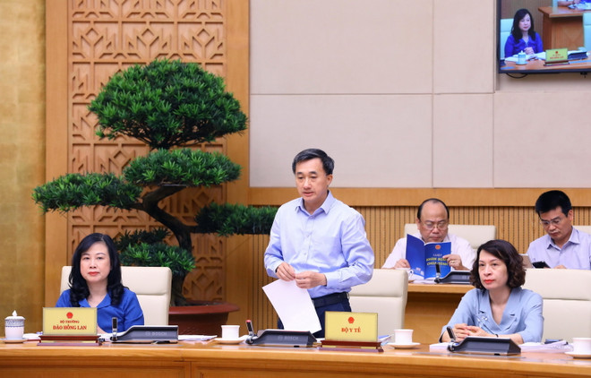 Xây dựng chính sách toàn diện để triển khai Luật Khám bệnh, Chữa bệnh ảnh 2