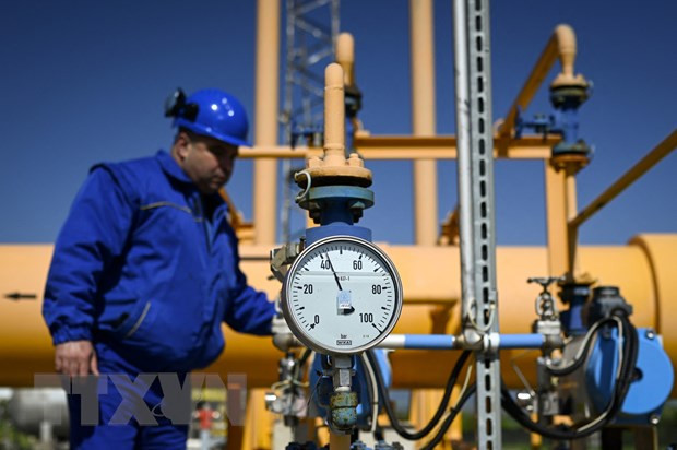 Gazprom giảm thêm lượng khí đốt bơm qua Dòng chảy phương Bắc ảnh 1