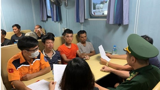 Sự cố tàu Nam Thịnh 126 bị chìm: Phân luồng, xử lý tàu bảo đảm an toàn ảnh 1