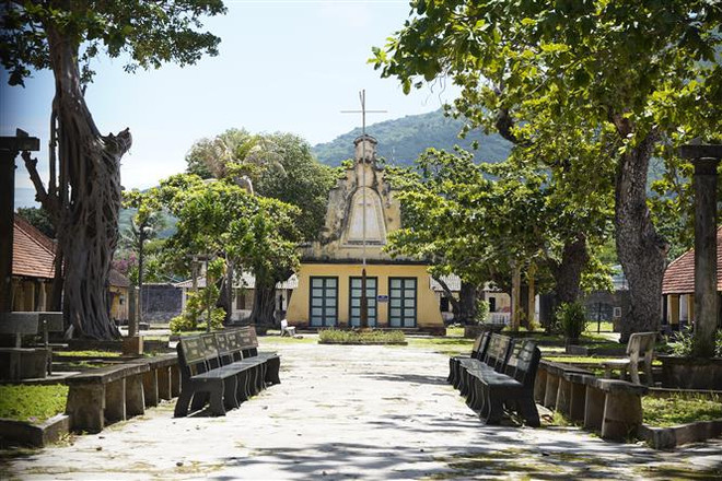 Di tích Trại Phú Hải, nơi có Khu lao động khổ sai đập đá, hầm xay lúa, từng giam giữ nhà cách mạng nổi tiếng Phạm Hùng.(.Ảnh: Huỳnh Ngọc Sơn/TTXVN) Phạm Hùng: Người cộng sản kiên trung của Đảng và cách mạng Việt Nam ảnh 2