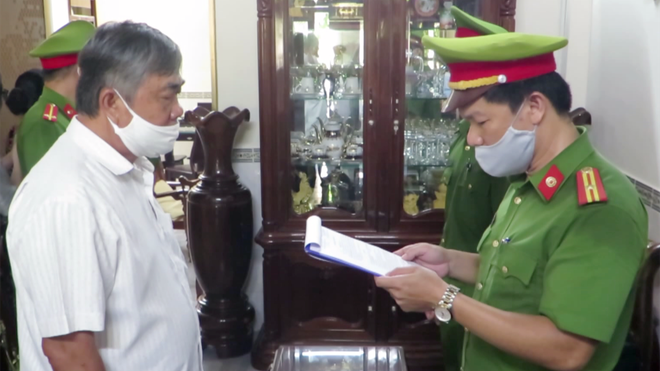 Phú Yên truy tố cựu Phó Chủ tịch Thường trực UBND tỉnh và 4 đồng phạm ảnh 1