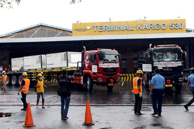 Nhiều nước lên kế hoạch tiêm đại trà vắcxin phòng dịch COVID-19 ảnh 1