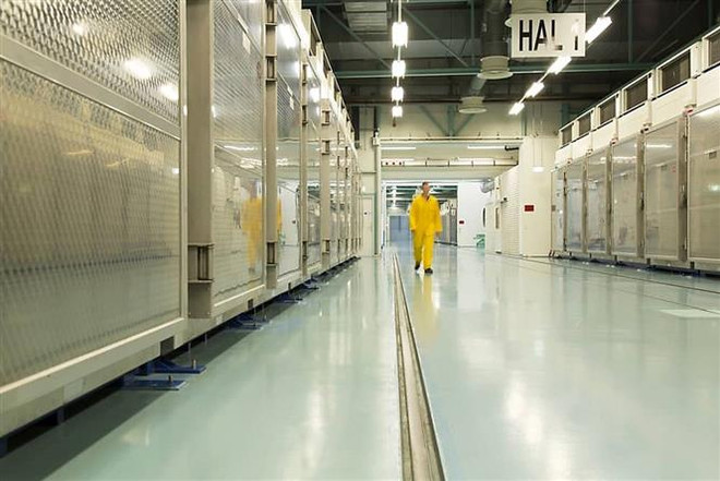 Bên trong cơ sở làm giàu urani Fordow ở Qom, miền Bắc Iran ngày 6/11/2019. (Ảnh: AFP/TTXVN) Iran khẳng định đạt được những thành tựu hạt nhân quan trọng ảnh 1