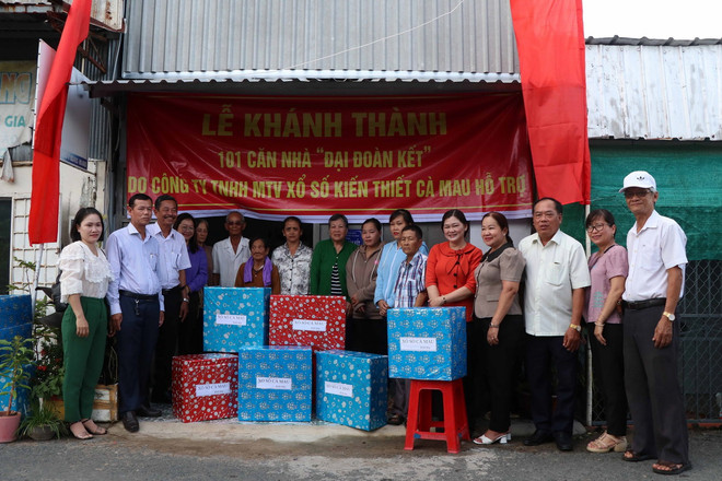 ttxvn_Xoa nha tam ca mau 2.jpg