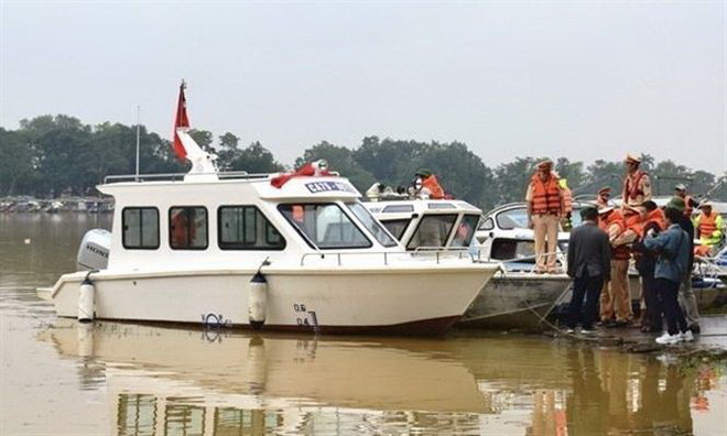 Bộ Công an bàn giao canô công suất lớn cho tỉnh Thừa Thiên-Huế ảnh 1