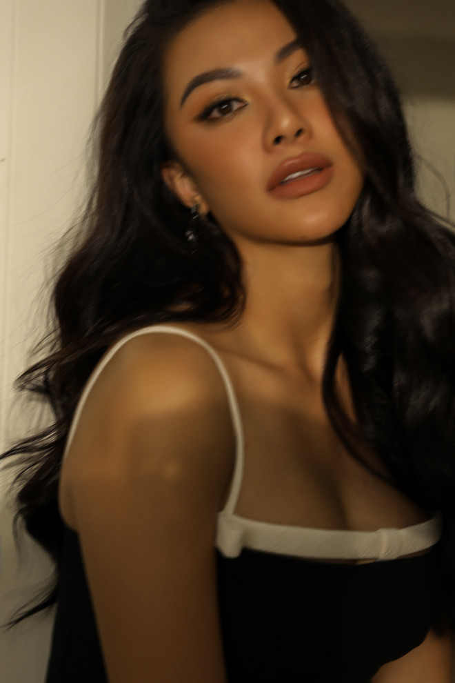 [Photo] Kim Duyên cực quyến rũ, khoe có ‘tin vui’ trong năm mới ảnh 8