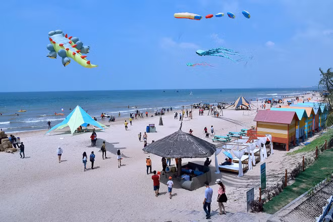 Bình Thuận đẩy mạnh thu hút đầu tư, khai thác lợi thế du lịch ven biển ảnh 1