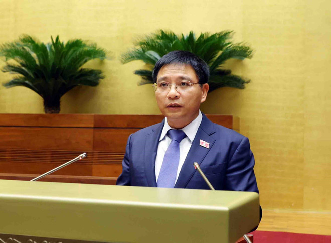 Bộ trưởng Bộ Giao thông vận tải Nguyễn Văn Thắng. (Ảnh: TTXVN) vna_potal_ky_hop_thu_7_quoc_hoi_khoa_xv_quoc_hoi_nghe_bao_cao_chu_truong_dau_tu_cao_toc_gia_nghia_-_chon_thanh__7389169.jpg