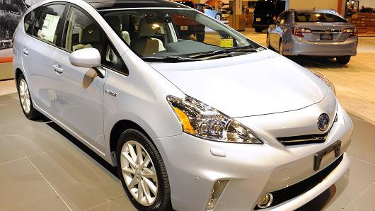 (Nguồn: Cnbc) Hãng Toyota triệu hồi 1,43 triệu chiếc xe hybrid vì mắc lỗi túi khí ảnh 1