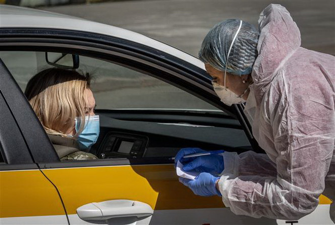 Khả năng gia tăng làn sóng lây nhiễm COVID-19 thứ 2, thứ 3 ở Nga ảnh 1