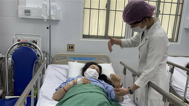 Cần Thơ: Liên tiếp cứu sống hai sản phụ đột quỵ, nguy kịch ảnh 1