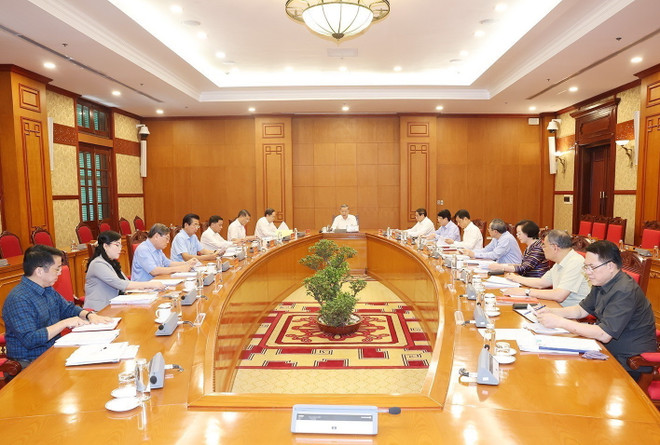 Tổng Bí thư, Chủ tịch nước Tô Lâm chủ trì cuộc họp. (Ảnh: Trí Dũng/TTXVN) ttxvn_tong bi thu 2.jpg