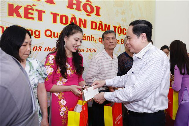 Lãnh đạo Đảng, Nhà nước dự Ngày hội Đại đoàn kết ở Hà Nội ảnh 1