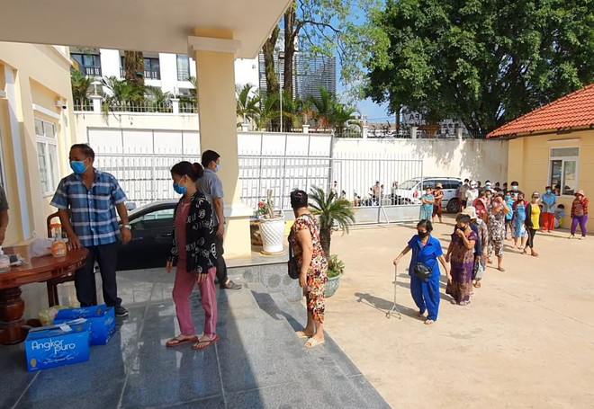 Người gốc Việt tương thân, tương ái thời đại dịch ở Preah Sihanouk ảnh 2