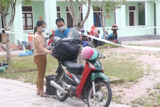 Nghệ An: Không để COVID-19 lây lan từ người trở về từ vùng dịch ảnh 1