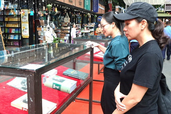 Khai mạc Tuần lễ Doanh nhân và Sách tại Thành phố Hồ Chí Minh ảnh 1