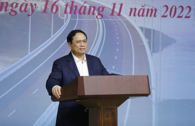 Thủ tướng Phạm Minh Chính phát biểu chỉ đạo. (Ảnh: Dương Giang/TTXVN) Phiên họp thứ 3 Ban Chỉ đạo các công trình, dự án quan trọng quốc gia ảnh 4