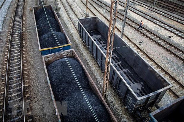 Thế giới vẫn phụ thuộc vào than dù lo ngại về biến đổi khí hậu tăng ảnh 1