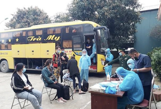 59 người trên xe chở người nhập cảnh trái phép đều có kết quả âm tính ảnh 1
