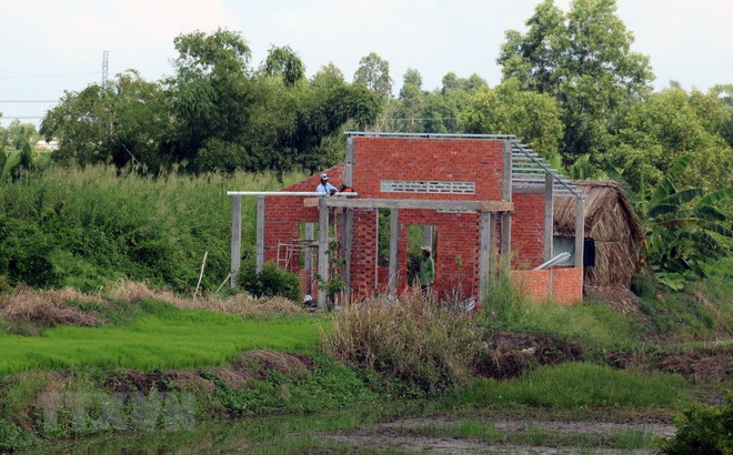 Bãi bỏ chính sách hỗ trợ trực tiếp cho hộ nghèo ở vùng khó khăn ảnh 1