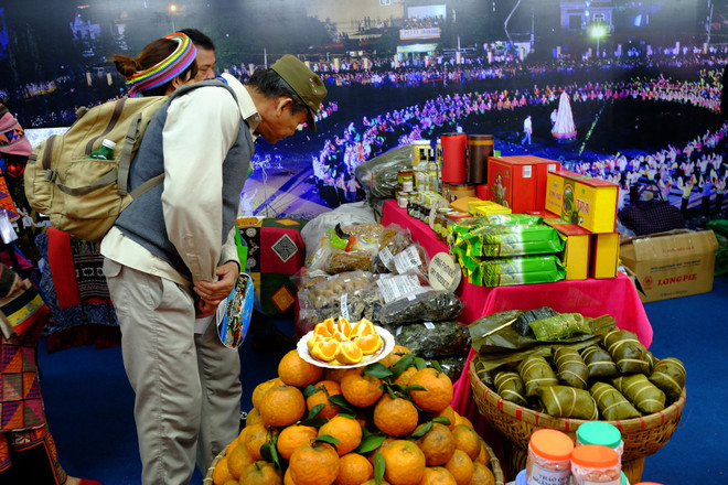 Cơn 'bão' siêu giảm giá tour tới 50% nhằm kích cầu du lịch Hè 2018 ảnh 4