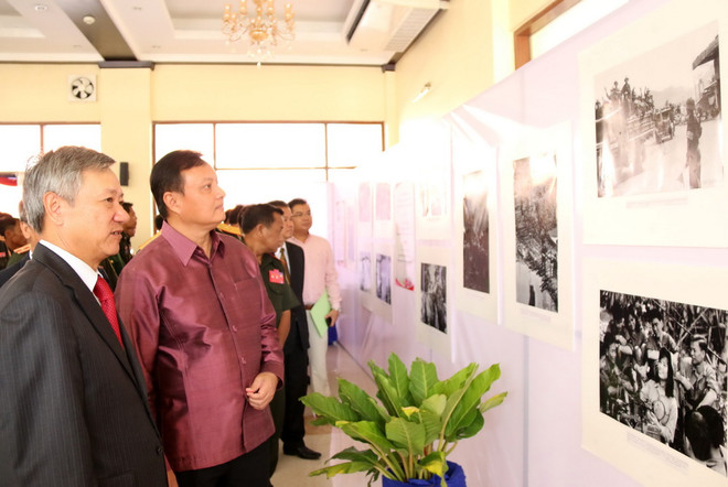 Khai mạc triển lãm ảnh kỷ niệm 55 năm mở đường Tây Trường Sơn ảnh 1