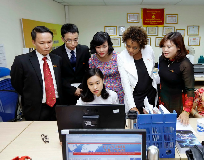 Tổng thư ký Tổ chức quốc tế Pháp ngữ thăm báo Le Courrier du Vietnam ảnh 3