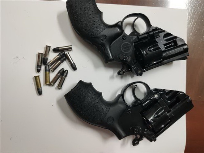 Bình Dương: Phát hiện đối tượng mua bán, tàng trữ vũ khí, vật liệu nổ ảnh 1