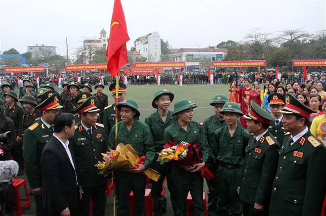 Các tỉnh thuộc Quân khu 4 hoàn thành giao nhận quân năm 2023 ảnh 1