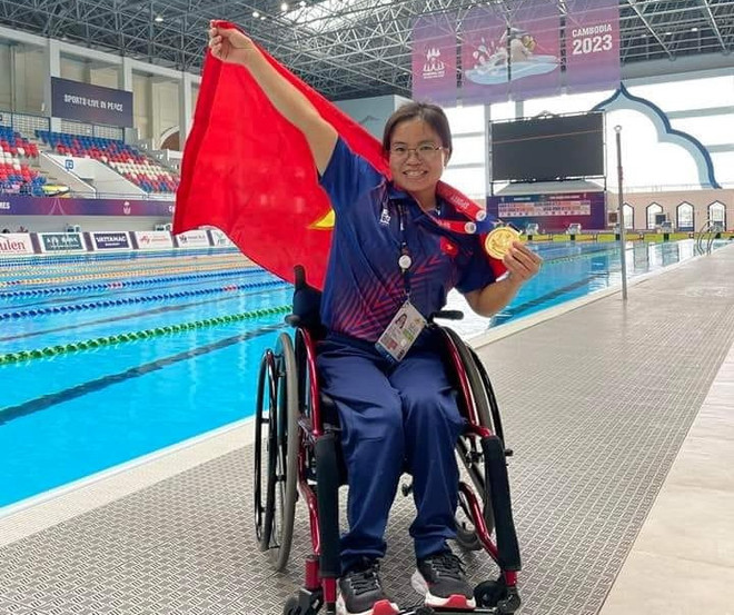 'Kình ngư' Vi Thị Hằng có cú đúp huy chương tại Asian Para Games 2023 ảnh 1
