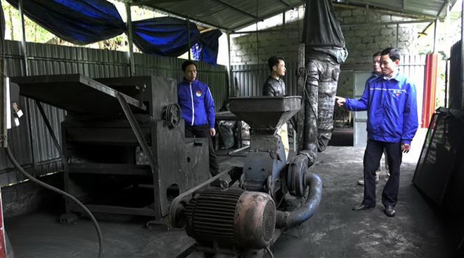 Tận dụng phế phẩm từ chế biến tre, luồng để sản xuất than hoạt tính ảnh 1