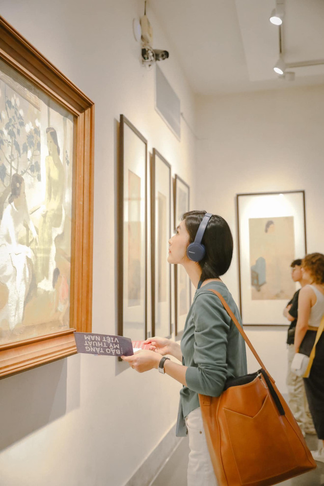 Công nghệ hỗ trợ hoàn thiện cho các trải nghiệm của khách du lịch. (Ảnh: CTV/Vietnam+) Công nghệ số sẽ thay đổi xu hướng du lịch thông minh Việt Nam thế nào? ảnh 3
