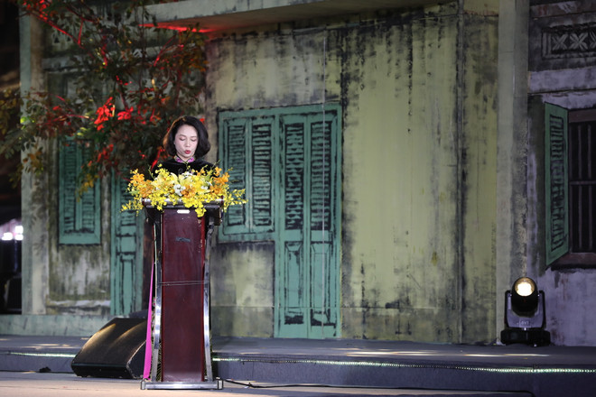 Khai mạc Lễ hội Áo dài Du lịch: Ấn tượng những sắc màu truyền thống ảnh 1