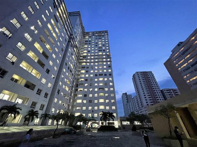 F0 ra viện sớm và điều trị tại nhà: Biện pháp phù hợp với thực tế ảnh 1