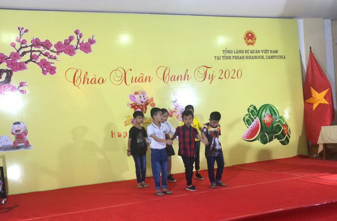 Tổng lãnh sự quán Việt Nam tại Preah Sihanouk tổ chức tiệc mừng Xuân ảnh 3