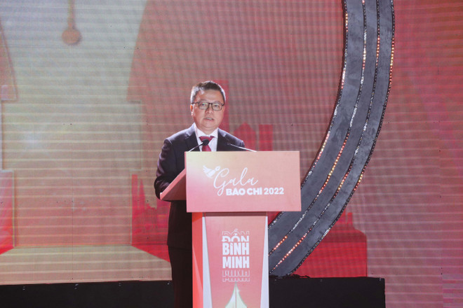 Gala báo chí năm 2022 và Lễ trao giải ảnh 'Khoảnh khắc báo chí’ ảnh 1