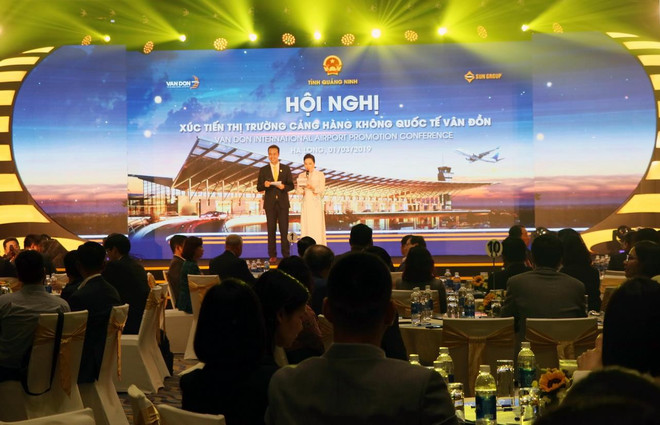 Thu hút du khách đến Quảng Ninh thông qua Cảng hàng không Vân Đồn ảnh 1